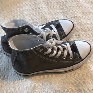 Grey hightop Converse